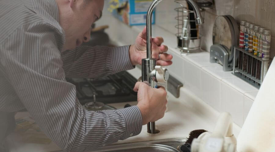 Local expert plumbing services in Depauw, IN
